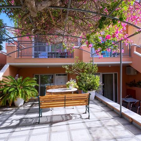 Poseidon Studios & Apartments Paleóchora Extérieur photo