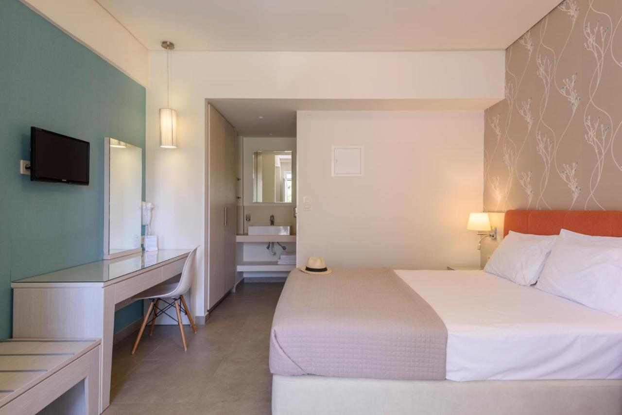 Poseidon Studios & Apartments Paleóchora Extérieur photo